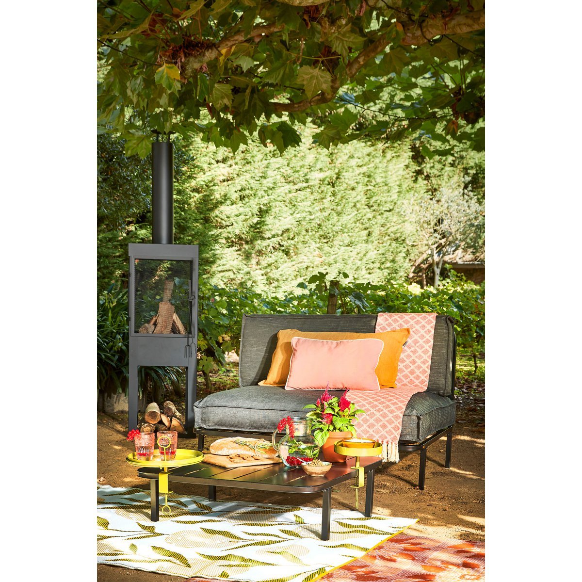 Loungetafel Celo - L80 x B80 x H23 cm - Metaal - Zwart