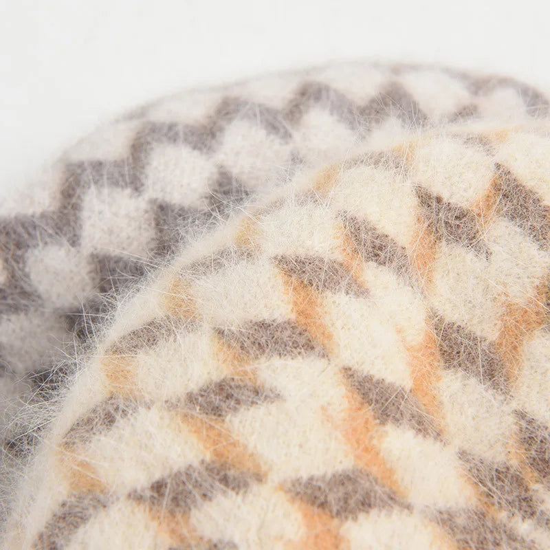 Zachte Franse baret van angora wol