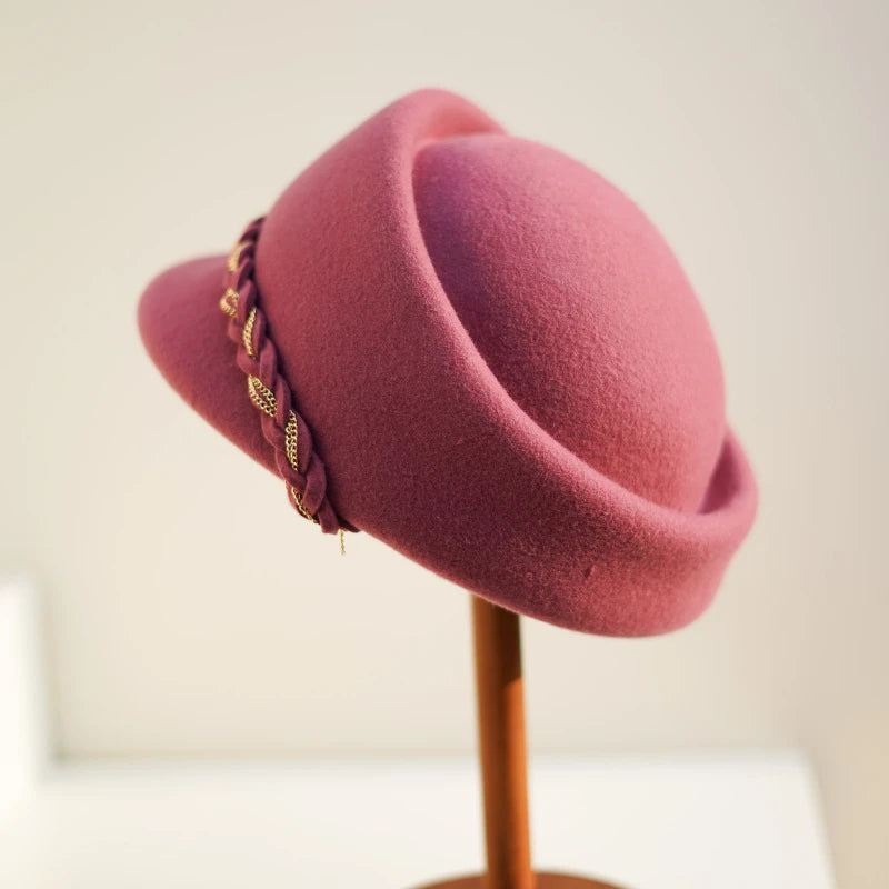 Caps