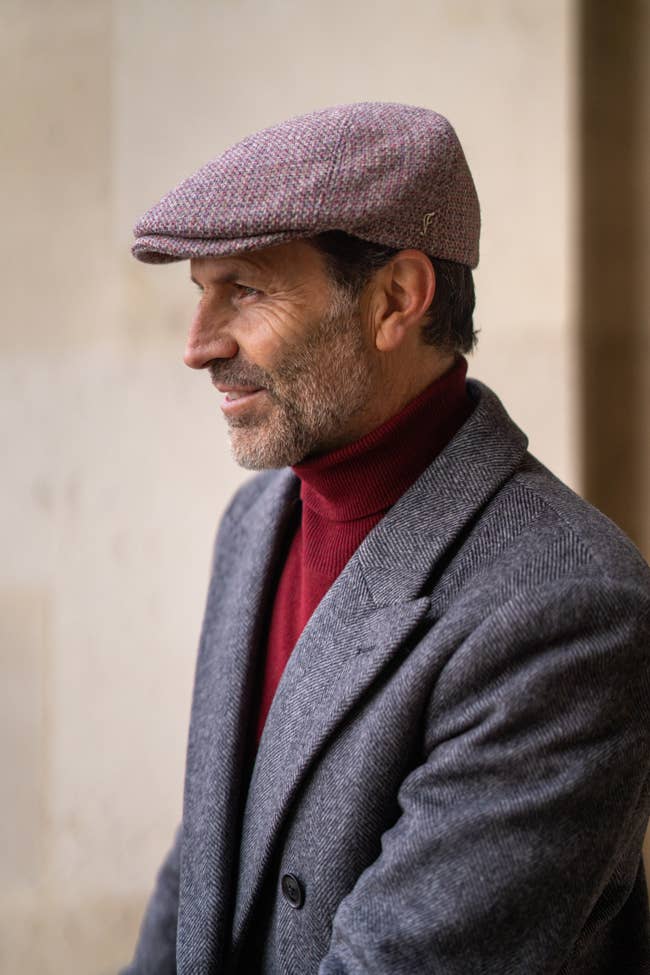 Platte pet Harris Tweed - roze / rood