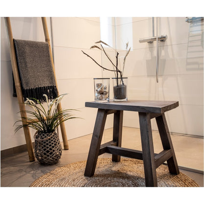 Teak Bank Barcelona