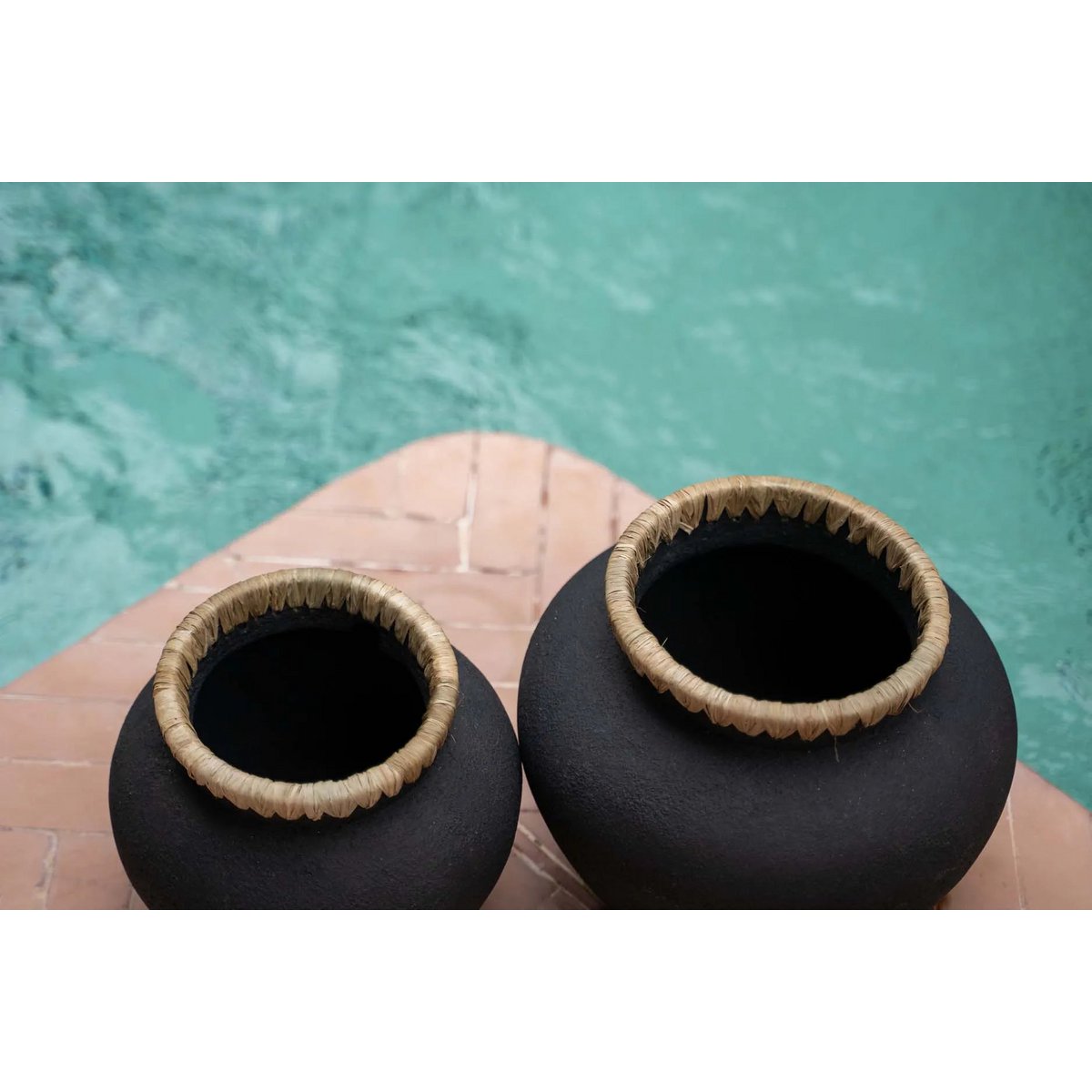 Vaas - Zwart Naturel - L De Styly