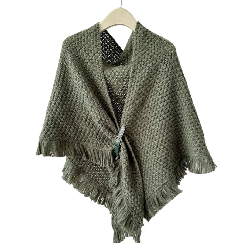 Poncho met gesp detail in verschillende kleuren