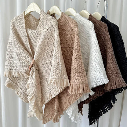 Poncho met gesp detail in verschillende kleuren