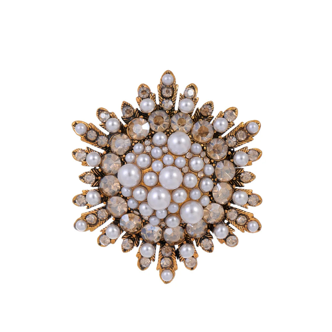 Broche koper met parels
